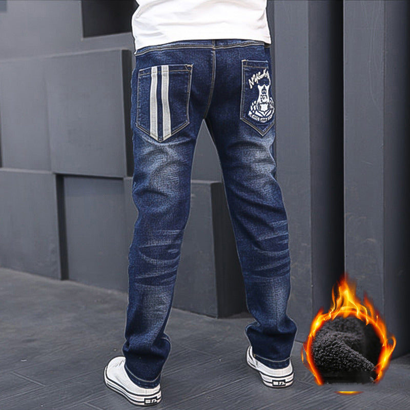 Warme Jungenjeans aus Fleece